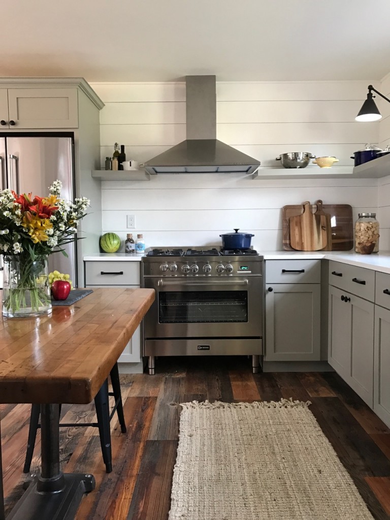 1D078E27-F16E-49F4-94A0-319E263FFFD8